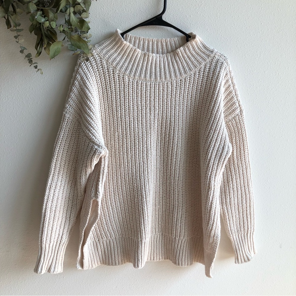 Aerie | Ivory Knit Sweater